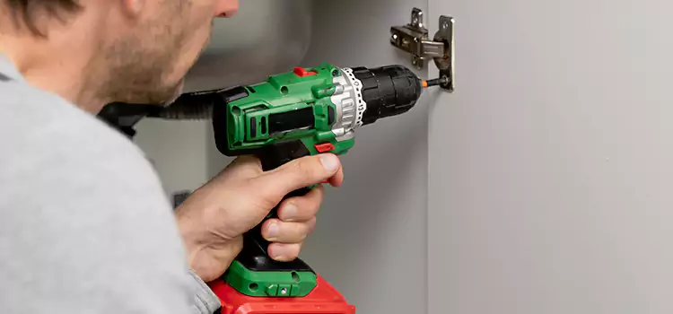 Commercial Door Hinge Repair Wildomar